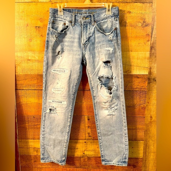 💙 Host Pick💙American Eagle slim straight distressed jeans - Picture 1 of 6
